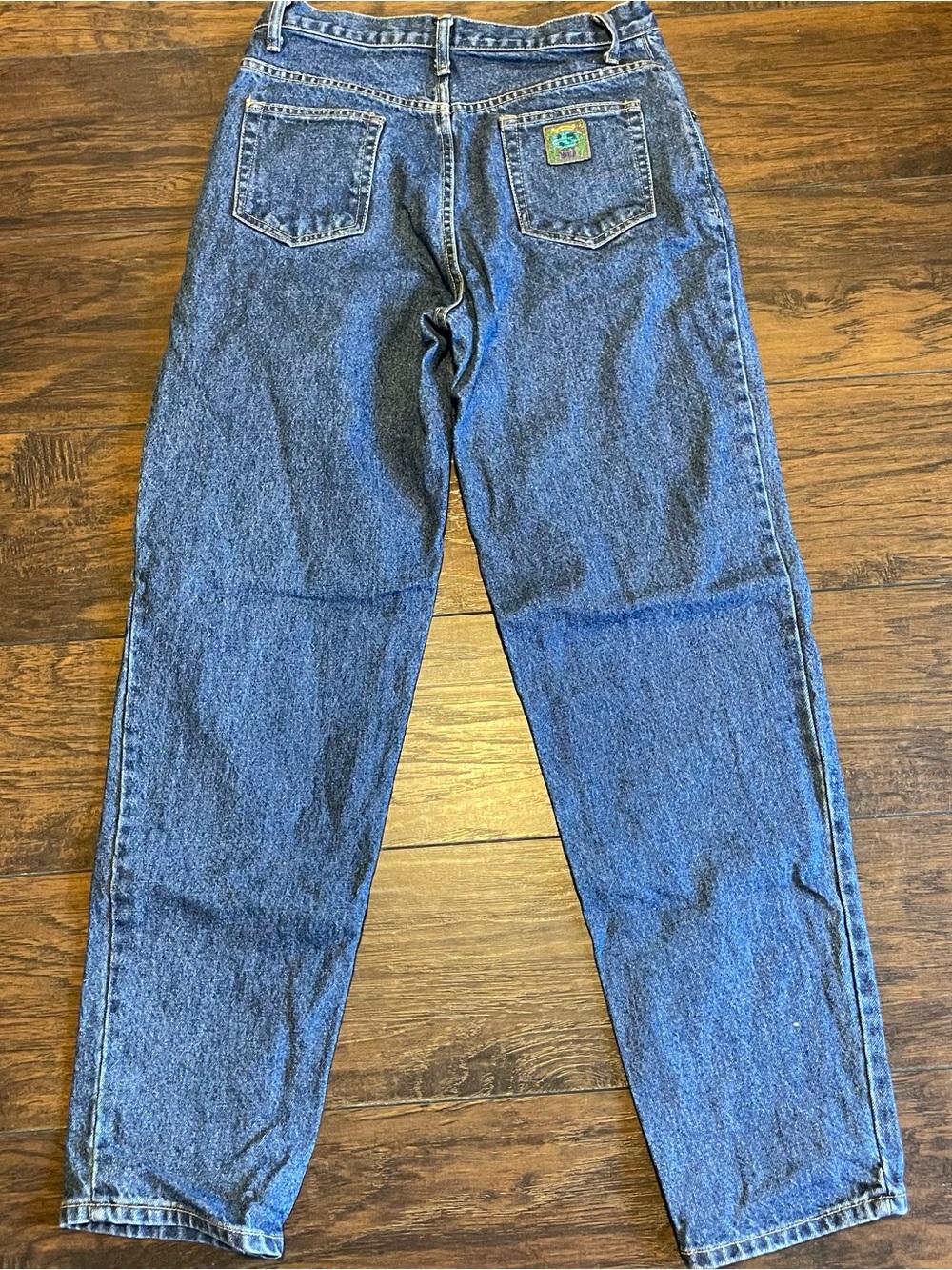 Royal Robbins Women's Straight-Leg Jeans in Classic Blue Denim